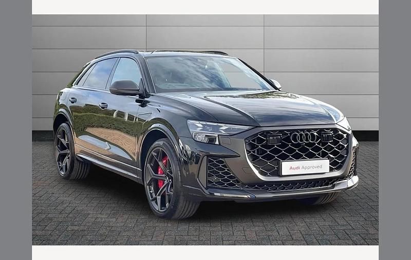 Black New 2025 Audi RS Q8 Design SUV | £129,350 (Fair price) - Image 1/4