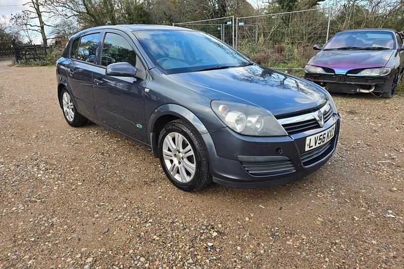 Blue Used 2006 Vauxhall Astra Active Hatchback | £795 (Super price) - Image 1/1