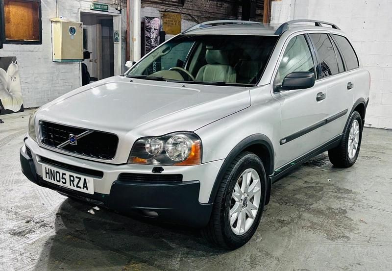 Used Volvo XC90 SE 185 HP (136 kW) 2005 Silver SUV