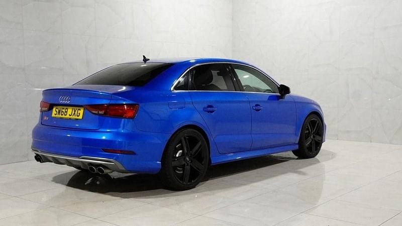 Used Audi S3 Design 300 HP (220 kW) 2019 Blue Sedan