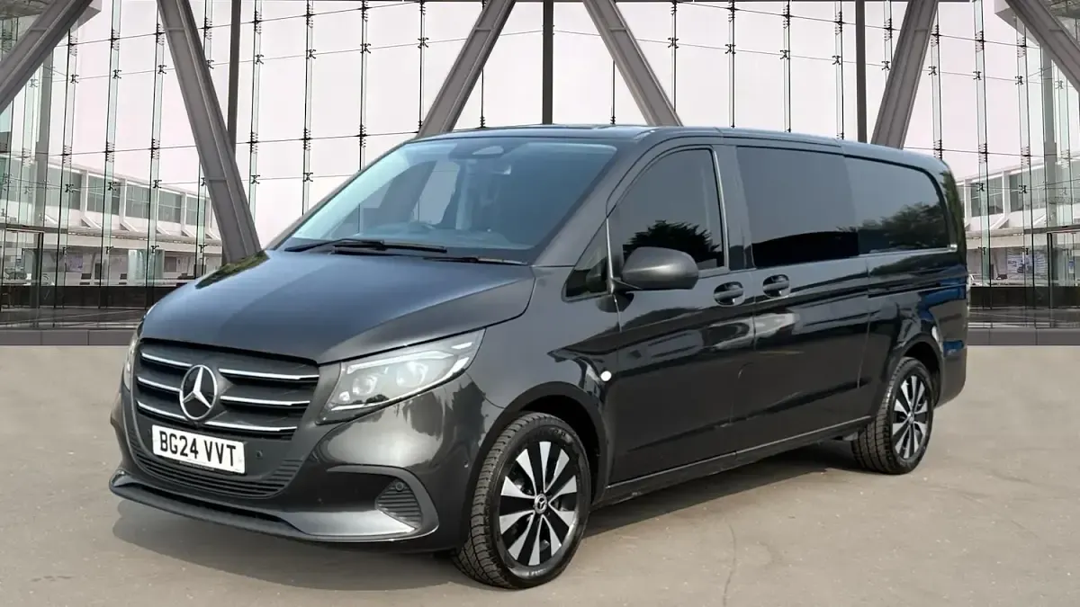 Used Mercedes Vito 190 HP (139 kW) 2024 Grey Van
