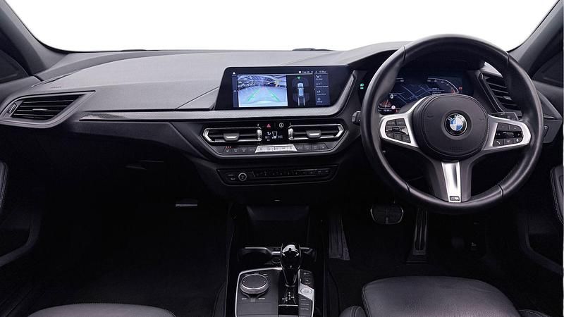 Used BMW 116 M Sport 114 HP (83 kW) 2022 White Hatchback