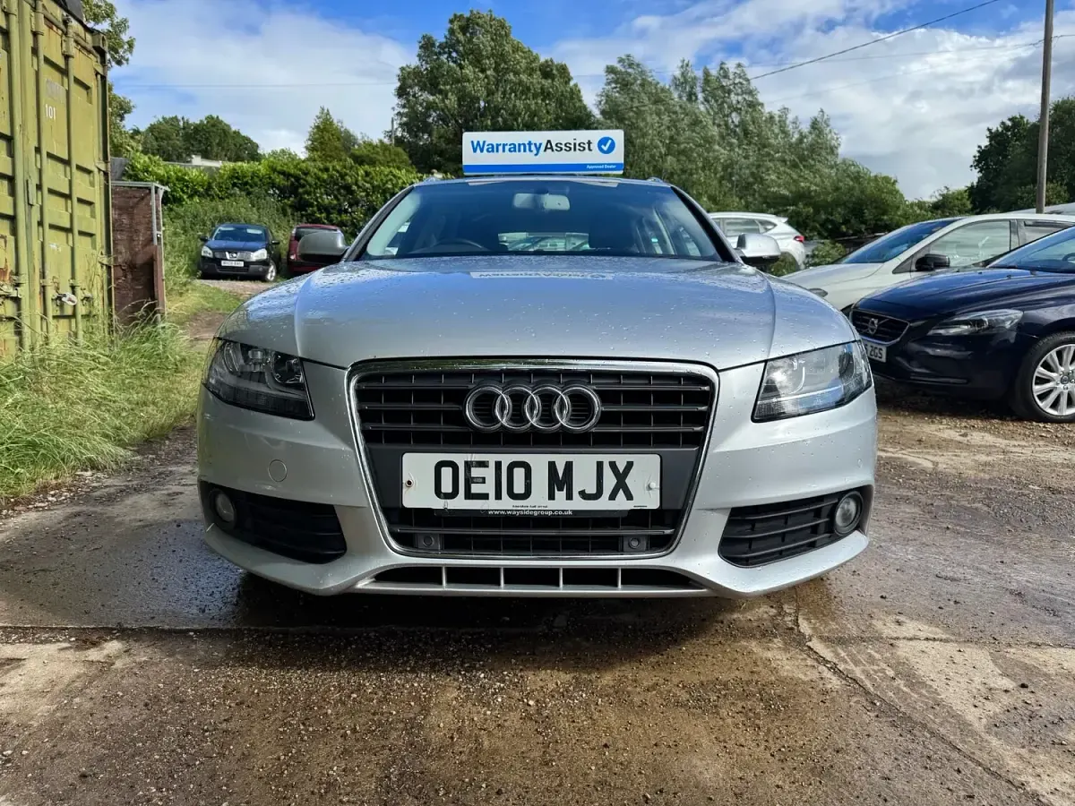 Used Audi A4 143 HP (105 kW) 2010 Silver Estate