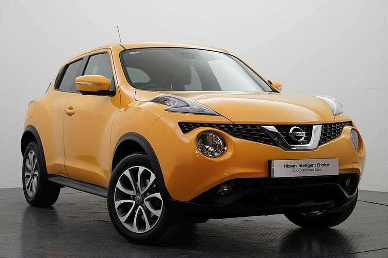 Yellow Used 2017 Nissan Juke Tekna SUV | £9,899 (A bit pricey) - Image 1/3
