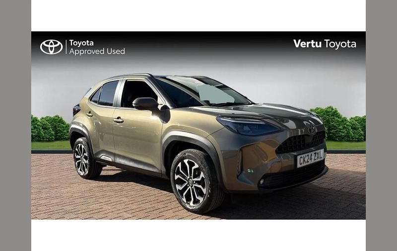 Used Toyota Yaris Cross Design 113 HP (83 kW) 2024 Other SUV