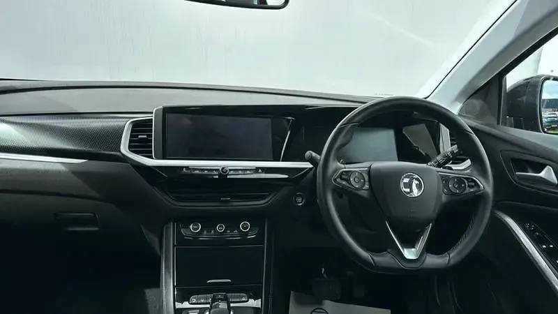 Used Vauxhall Grandland X Ultimate 130 HP (95 kW) 2022 Red SUV
