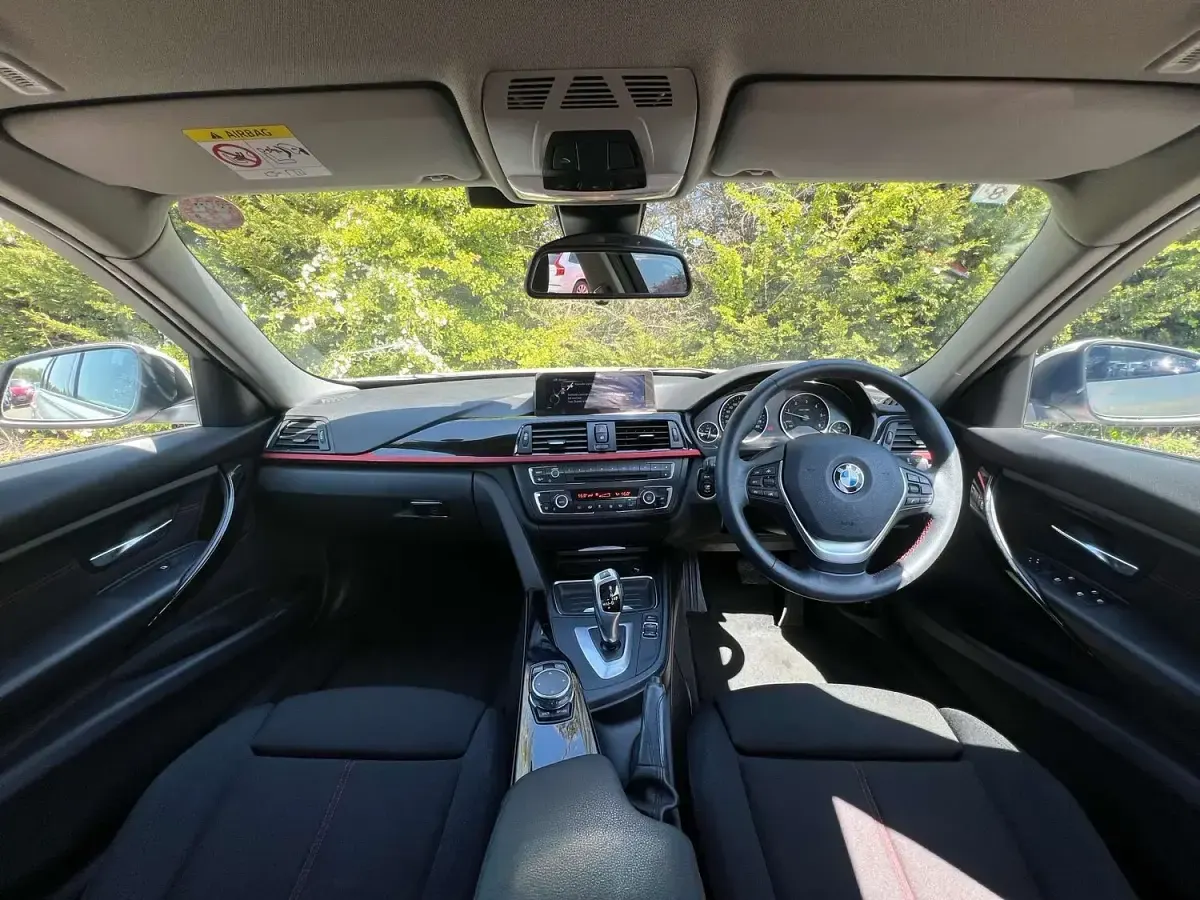 Used BMW 320 Sport Line 2015 White Sedan