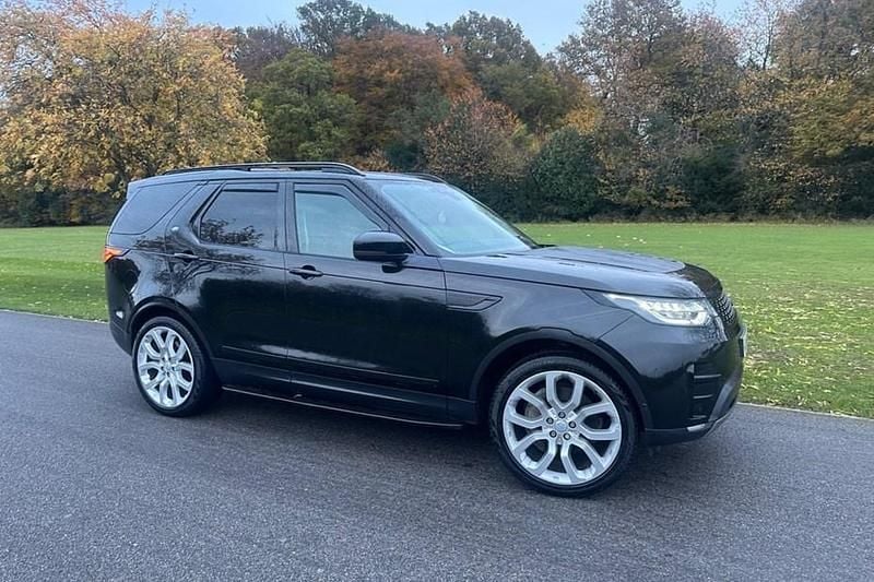 Black Used 2019 Land Rover Discovery 5 HSE SUV | £16,995 (Super price) - Image 1/1