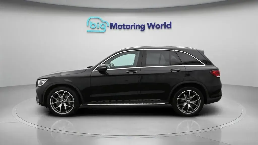Used Mercedes GLC300e AMG line 2022 Black SUV