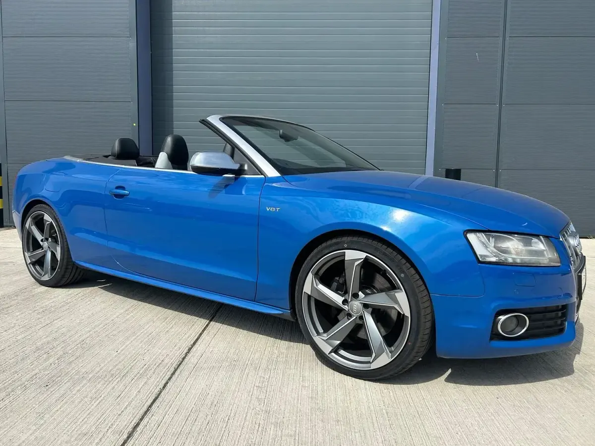 Used Audi A5 Comfort 272 HP (200 kW) 2011 Blue Coupe