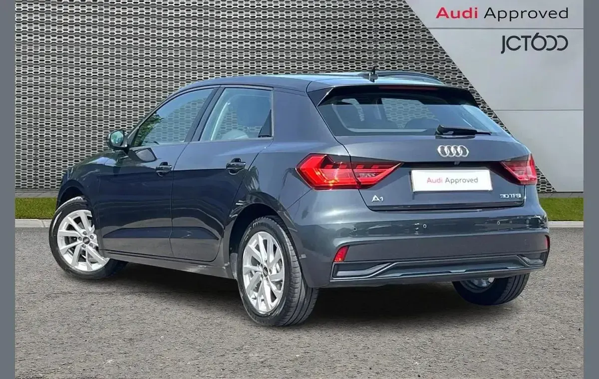 Used Audi A1 Sport 108 HP (79 kW) 2022 Grey SUV