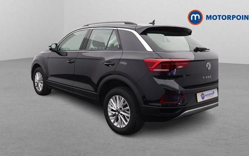 Used VW T-Roc Life 110 HP (80 kW) 2023 Black SUV