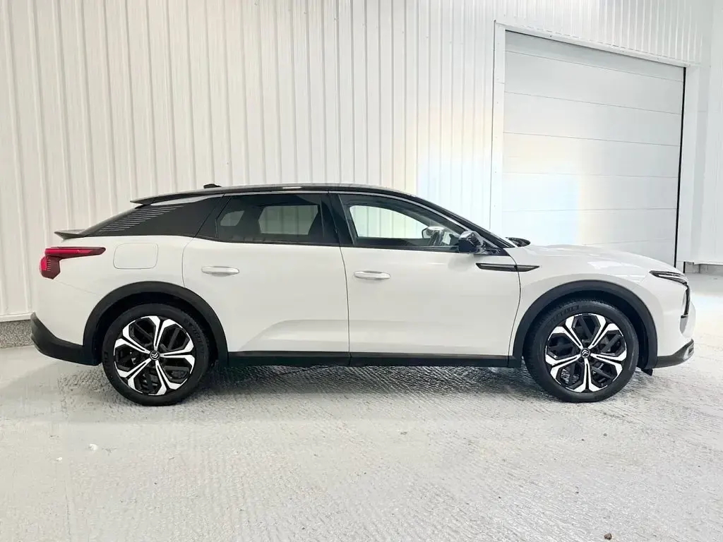 Used Citroën C5 X Shine 225 HP (165 kW) 2022 White Estate