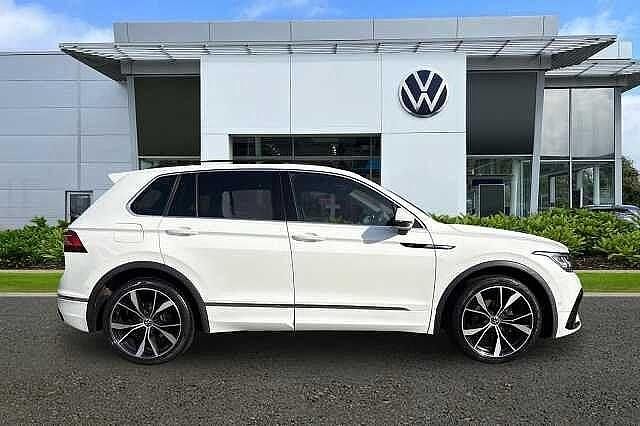Used VW Tiguan R-line 150 HP (110 kW) 2021 White SUV