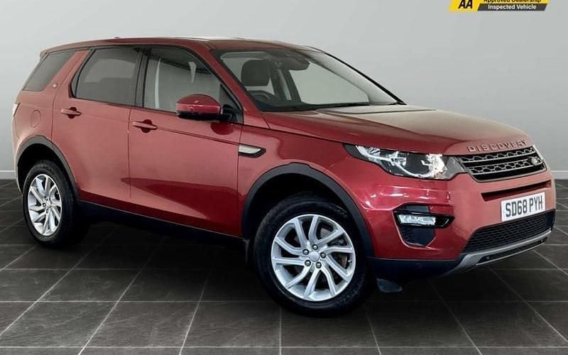 Red Used 2018 Land Rover Discovery Sport SE SUV | £13,895 (Super price) - Image 1/2