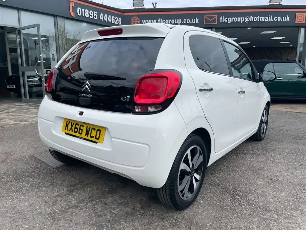 Usado Citroën C1 Flair 82 HP (60 kW) 2016 Branco Citadino