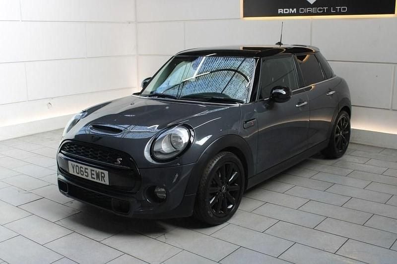 Begagnad Mini Cooper S Hatch 192 HK (141 kW) 2015 Grå Halvkombi