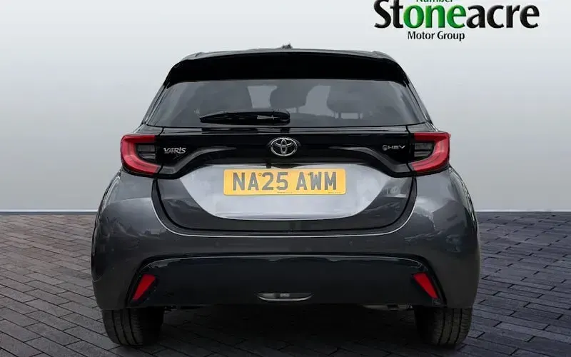 Used Toyota Yaris 128 HP (94 kW) 2025 Grey Hatchback