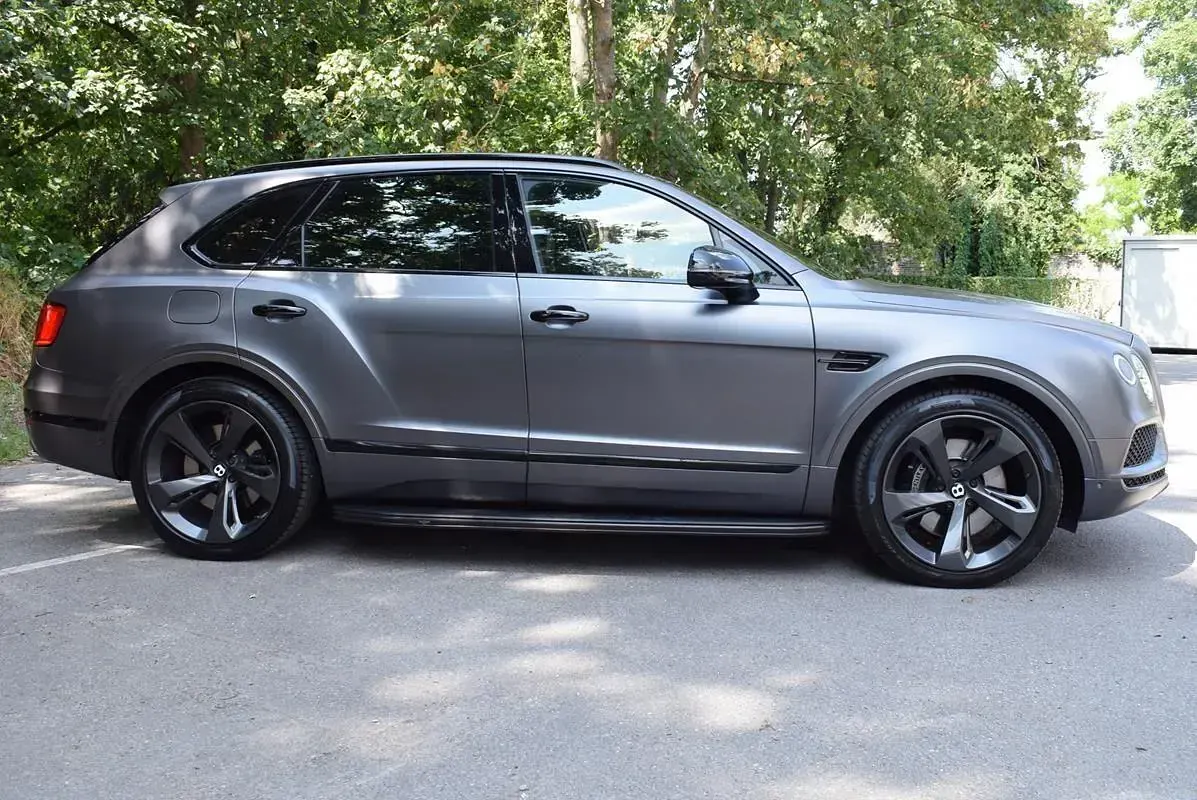Used Bentley Bentayga 2016 Grey SUV