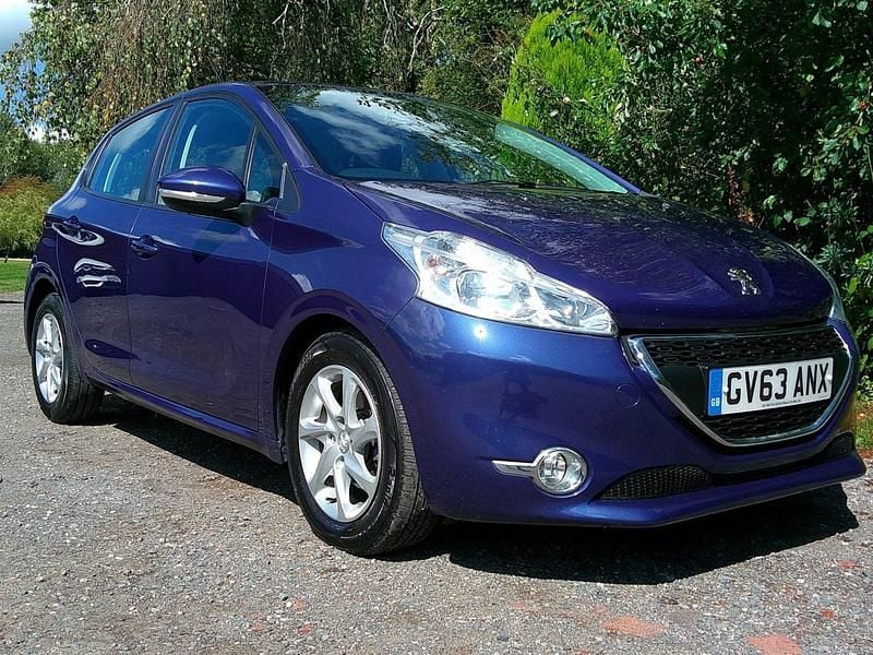 Blue Used 2014 Peugeot 208 Active Hatchback | £2,995 (Fair price) - Image 1/4
