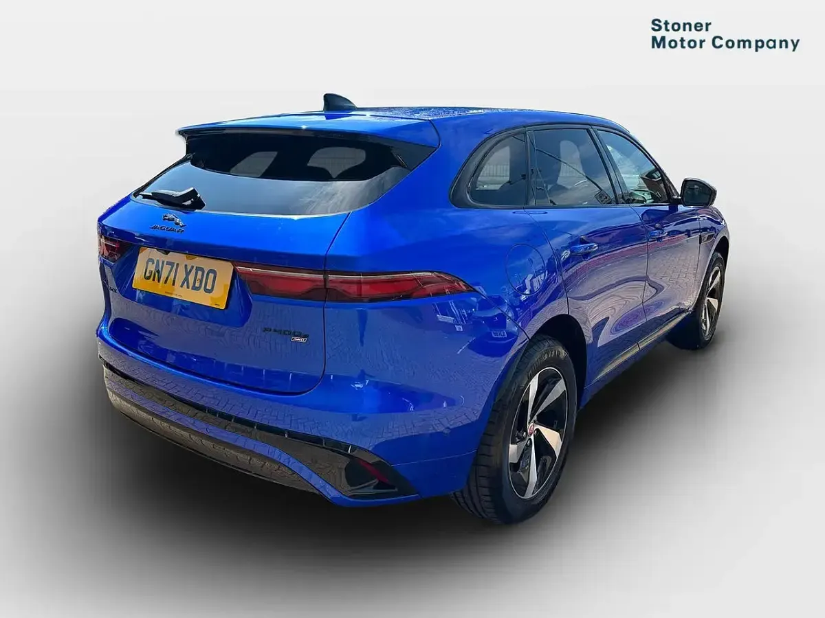 Used Jaguar F-Pace R-Dynamic 404 HP (297 kW) 2021 Blue SUV