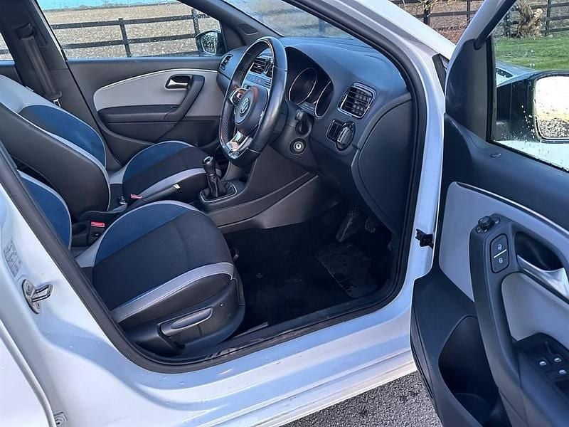 Used VW Polo BlueGT 150 HP (110 kW) 2014 White Hatchback