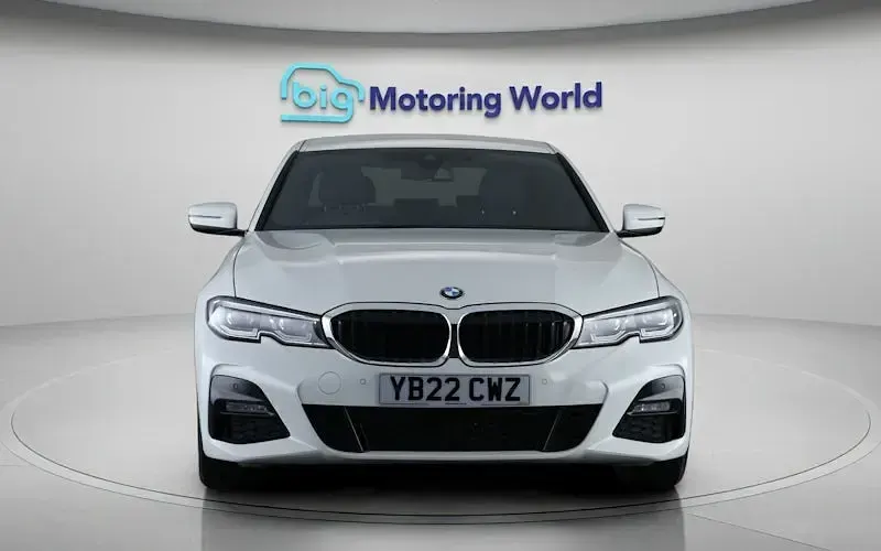 Usado BMW 320 M Sport 184 HP (135 kW) 2022 Branco Sedan