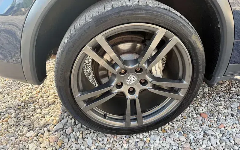 Used Porsche Cayenne 379 HP (278 kW) 2010 Blue SUV