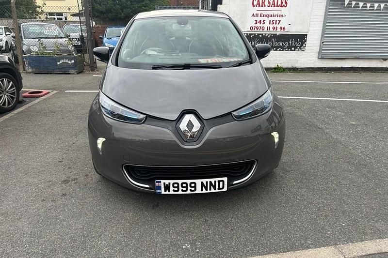 Used 2018 Renault Zoe Signature Hatchback | £5,995 (Good price) - Image 1/1