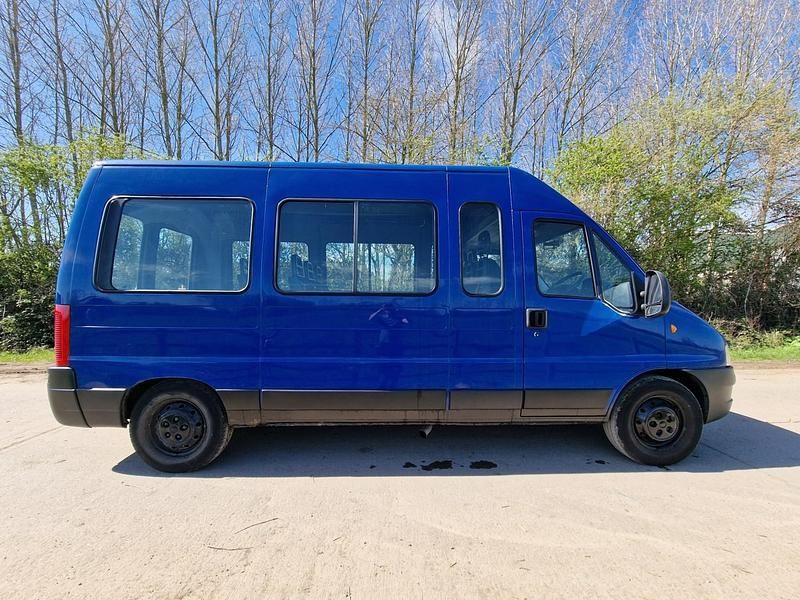 Used Peugeot Boxer 2006 Blue Van