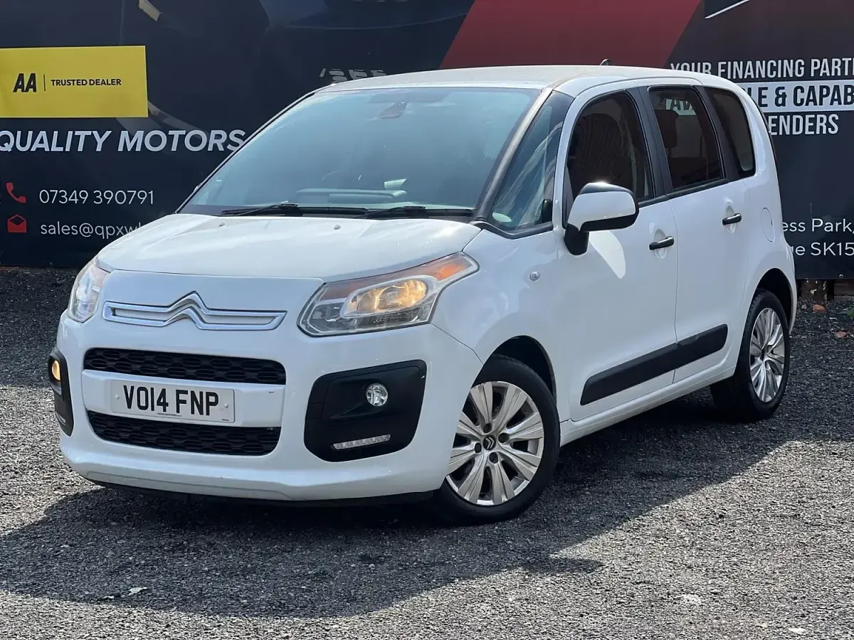 Used Citroën C3 Picasso VTR Sport 120 HP (88 kW) 2014 White MPV