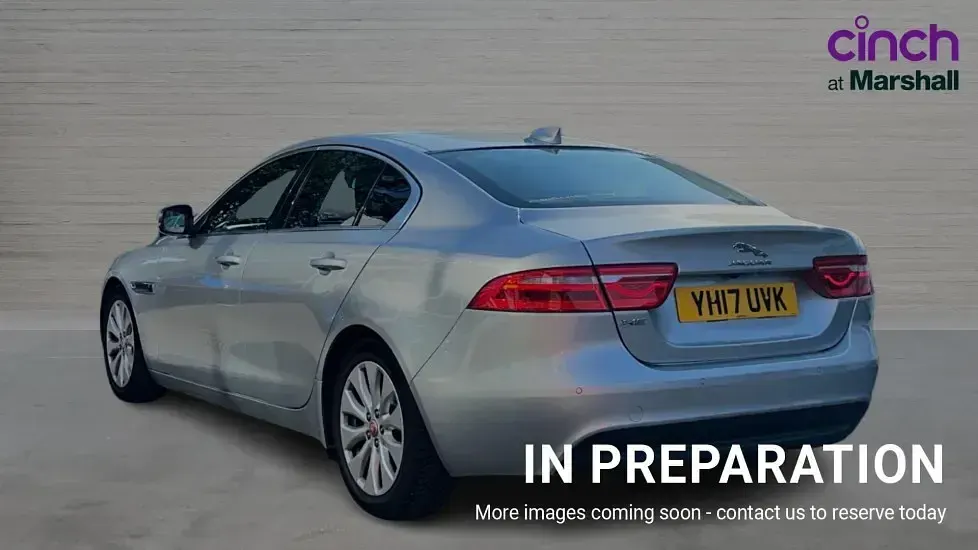 Used Jaguar XE Prestige 163 HP (119 kW) 2017 Silver Sedan
