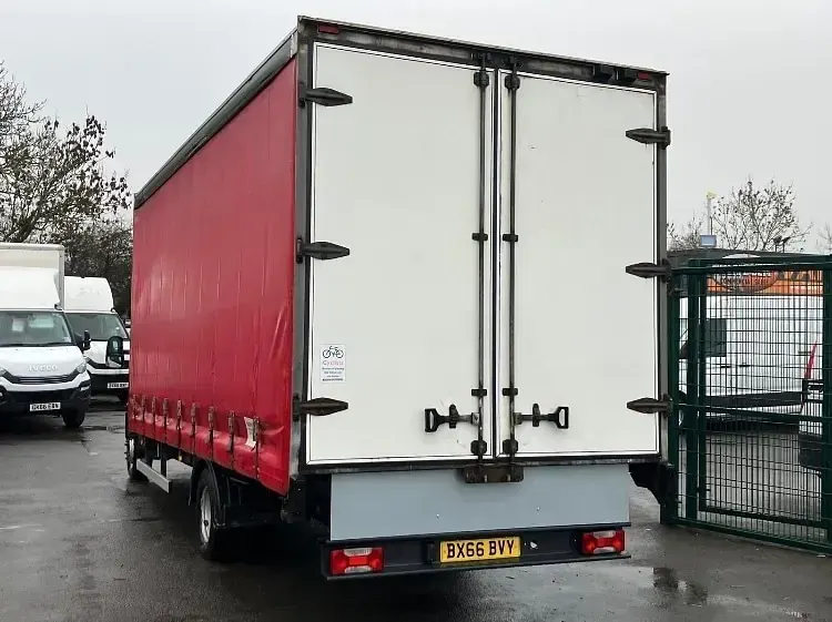 Used Iveco Daily 170 HP (125 kW) 2016 White