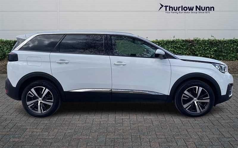 Used Peugeot 5008 Allure 131 HP (96 kW) 2020 White SUV