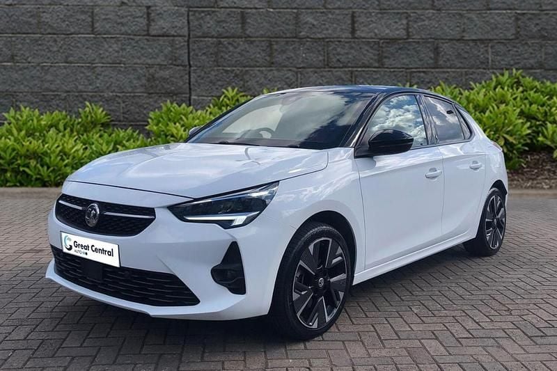 Used Vauxhall Corsa-e SRi 98 kW (134 HP) 2021 White Hatchback