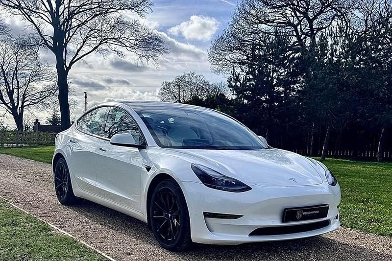 Used Tesla Model 3 366 kW (498 HP) 2021 White Sedan
