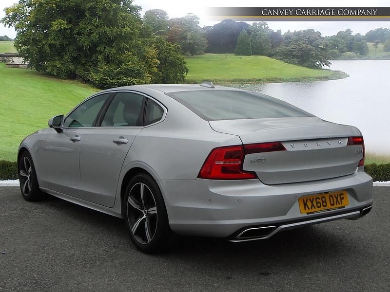 Used Volvo S90 R-Design 190 HP (139 kW) 2018 Silver Sedan
