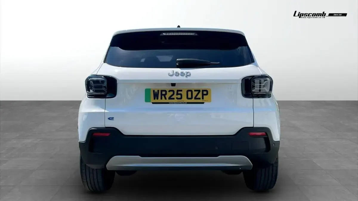 Used Jeep Avenger EV Summit 113 kW (154 HP) 2025 White SUV