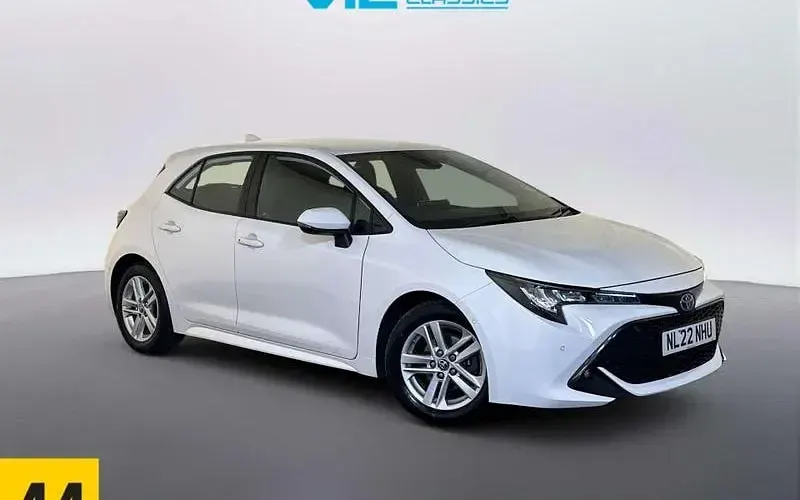 Used Toyota Corolla 122 HP (89 kW) 2022 Hatchback