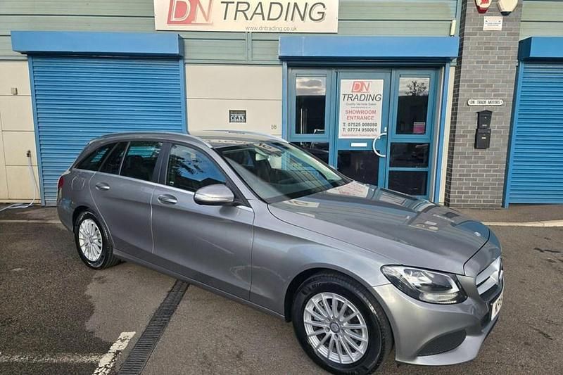 Used 2015 Mercedes C220 Executive Estate | £11,750 (Good price) - Image 1/1