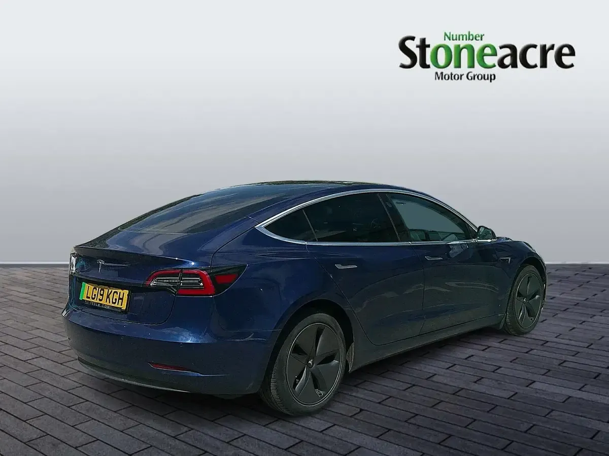 Used Tesla Model 3 Standard Range 52 kW (72 HP) 2019 Blue Sedan