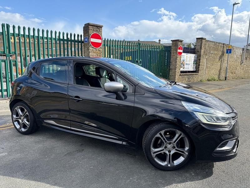 Used Renault Clio IV GT-Line 2018 Black Hatchback