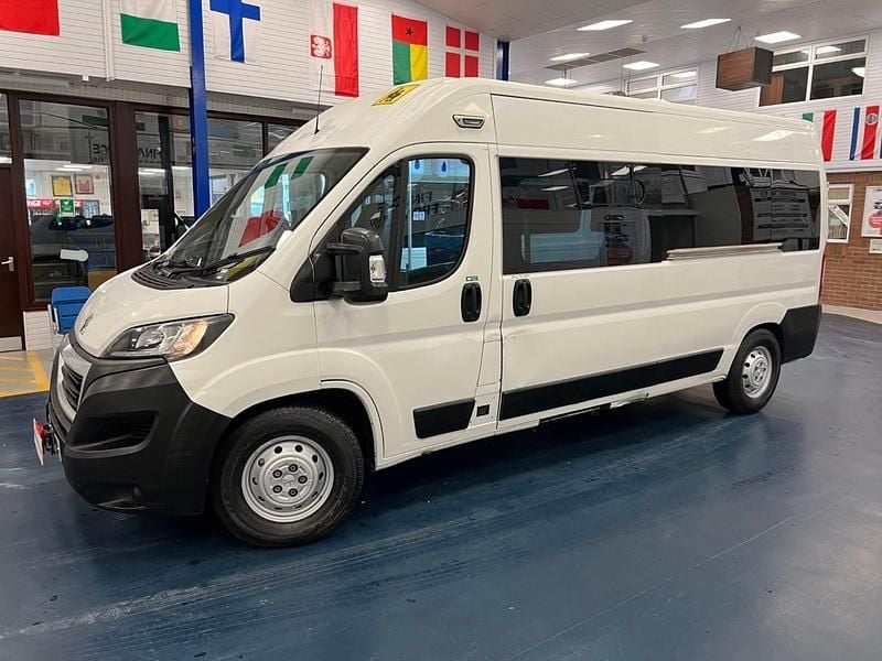 Used Peugeot Boxer Access 130 HP (95 kW) 2018 White Van