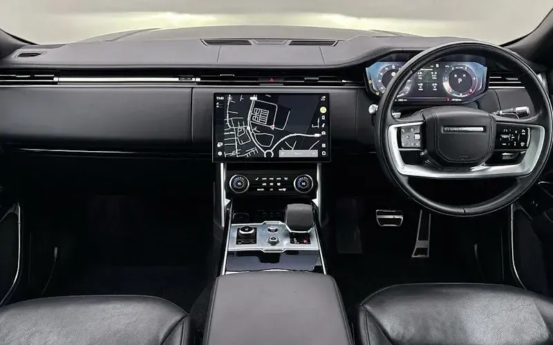 Used Land Rover Range Rover Autobiography 349 HP (256 kW) 2022 Santorini black SUV