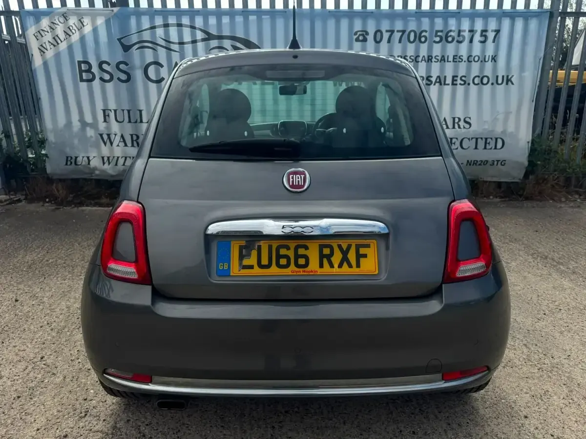 Used Fiat 500 Lounge 70 HP (51 kW) 2016 Grey Hatchback