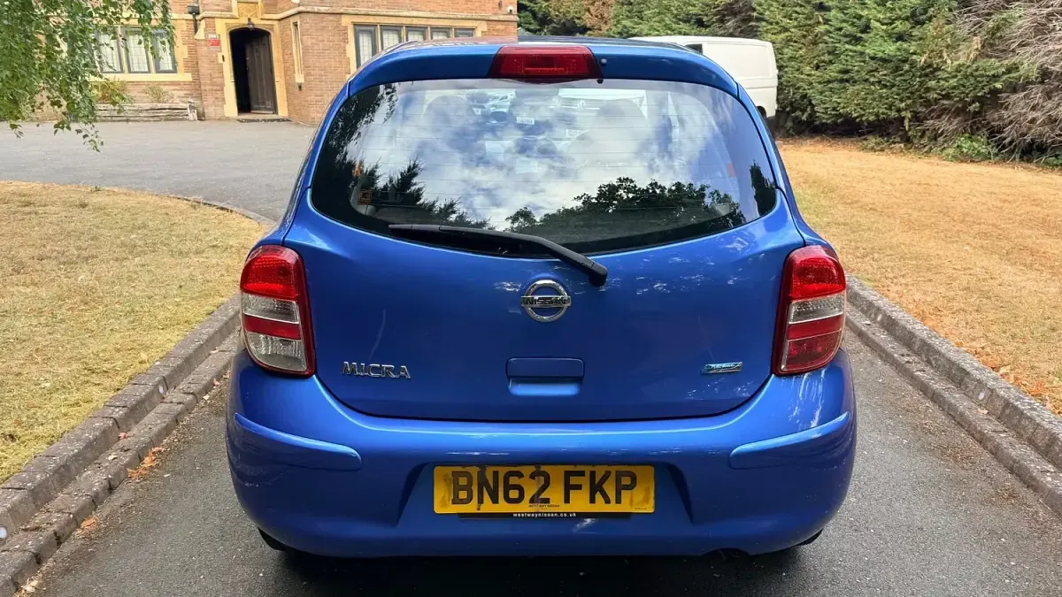 Used Nissan Micra Acenta 98 HP (72 kW) 2012 Blue Hatchback