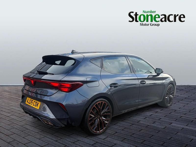 Used Cupra Leon 201 HP (147 kW) 2025 Grey Hatchback