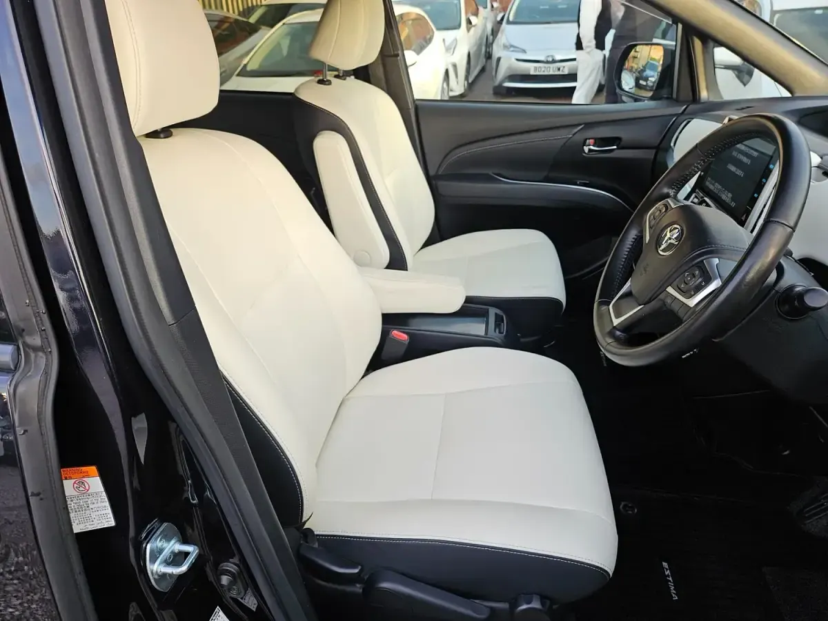 Used Toyota Estima 2019 Purple MPV