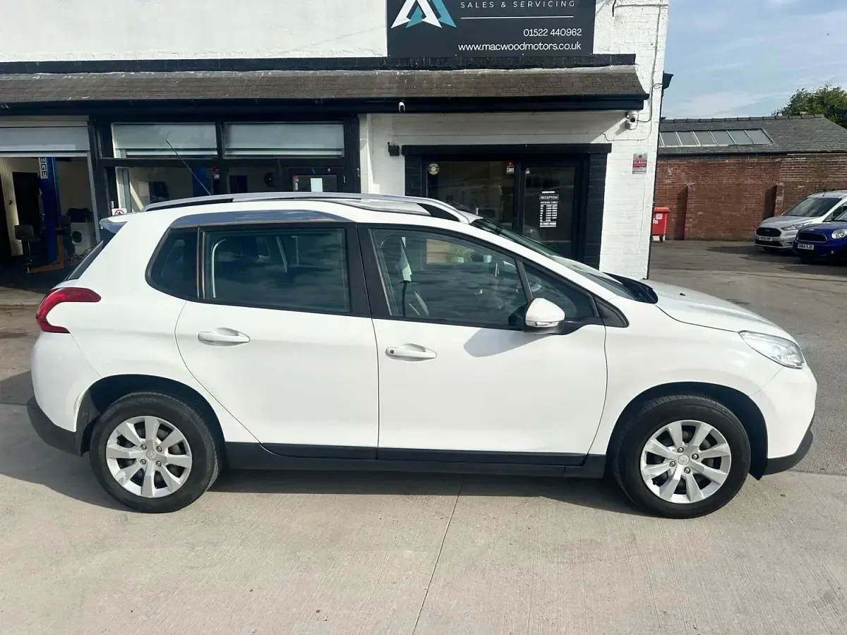 Used Peugeot 2008 Access 2016 White SUV