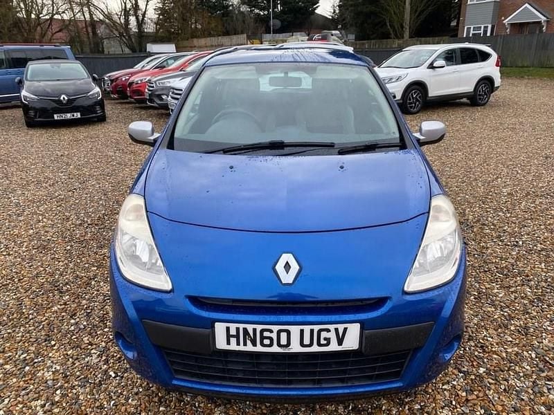 Used Renault Clio II 100 HP (73 kW) 2011 Blue Hatchback